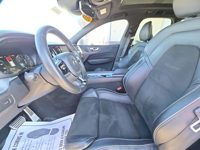 2018 Volvo XC60 - Photo 9