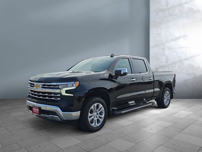 2022 Chevrolet Silverado 1500 - Photo 2