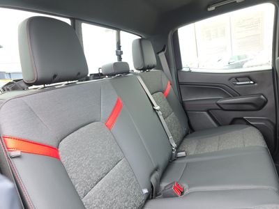 2023 Chevrolet Colorado - Photo 14