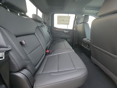 2026 Chevrolet Silverado 1500 - Photo 9