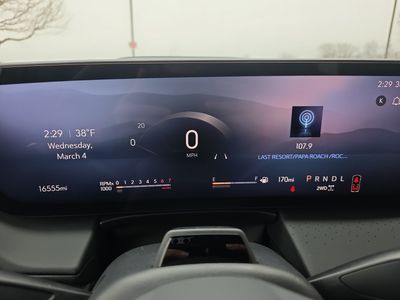 2025 Buick Enclave — photo 10 view