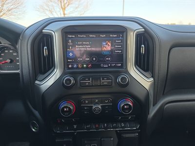 2022 Chevrolet Silverado 3500HD - Photo 11