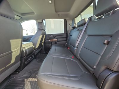 2022 Chevrolet Silverado 3500HD - Photo 18