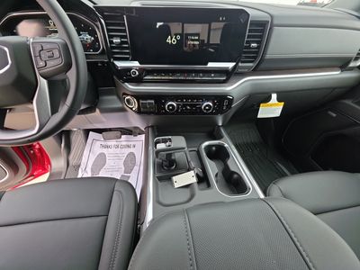 2026 GMC Sierra 1500 - Photo 13
