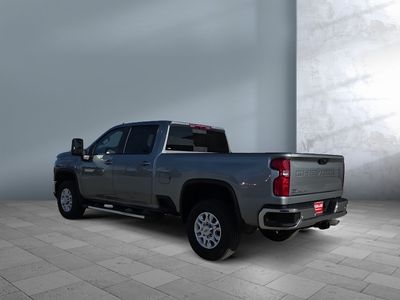 2026 Chevrolet Silverado 3500HD - Photo 4