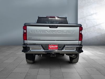 2026 Chevrolet Silverado 3500HD - Photo 5