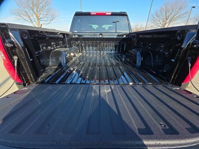 2026 Chevrolet Silverado 1500 — photo 17 view