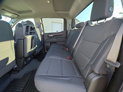 2026 Chevrolet Silverado 1500 — photo 18 view