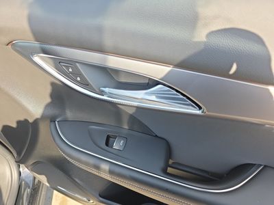 2026 Buick Envision - Photo 21