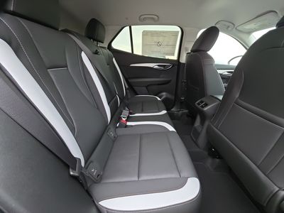 2026 Buick Envision - Photo 14