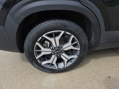 2023 Kia Seltos - Photo 16