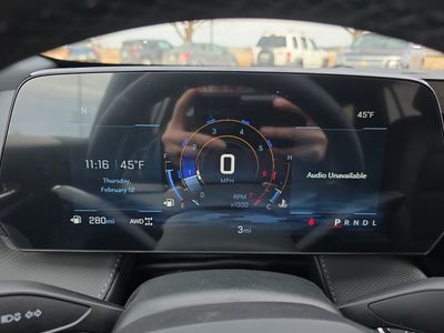 2026 Chevrolet Equinox — photo 10 view