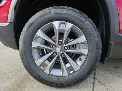 2026 Chevrolet Equinox — photo 16 view