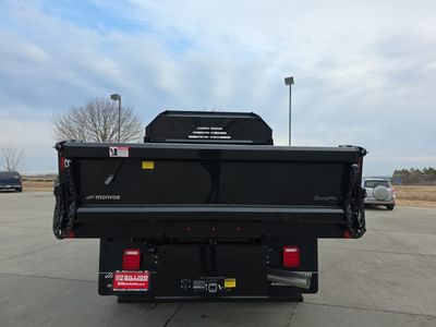2025 Chevrolet Silverado 3500HD CC - Photo 23