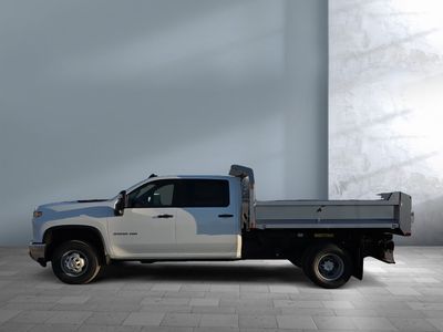 2026 Chevrolet Silverado 3500HD - Photo 3