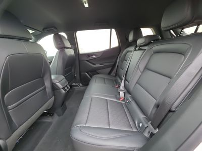 2026 Chevrolet Equinox - Photo 18