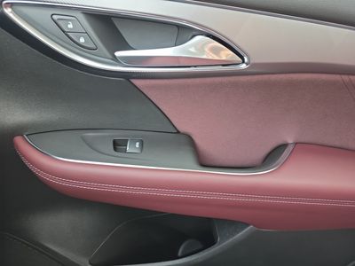 2026 Buick Envision - Photo 21