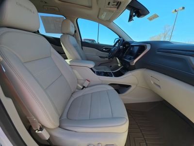 2020 GMC Acadia — photo 15 view