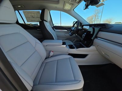 2026 GMC Terrain - Photo 15