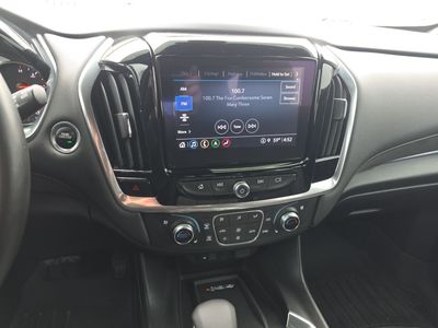 2023 Chevrolet Traverse - Photo 11