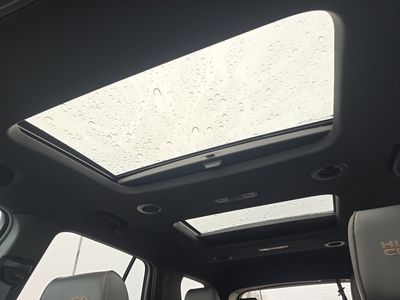 2023 Chevrolet Traverse - Photo 25