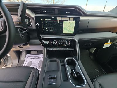 2026 GMC Sierra 3500HD - Photo 13