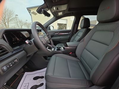 2026 GMC Terrain - Photo 9
