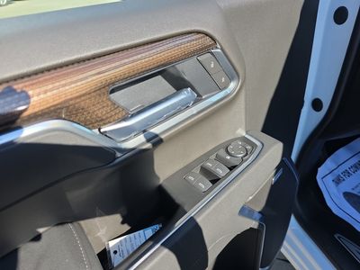 2026 Chevrolet Silverado 1500 — photo 20 view