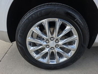 2019 Buick Enclave - Photo 16