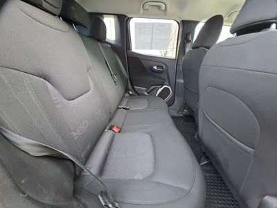 2017 Jeep Renegade - Photo 14