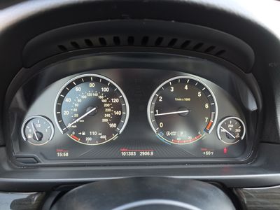 2016 BMW 5 Series - Photo 10