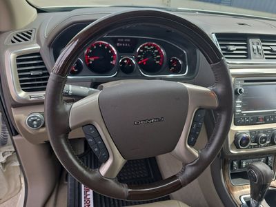2015 GMC Acadia - Photo 19