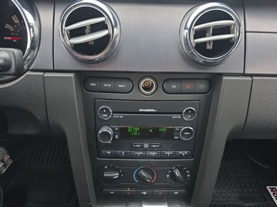 2008 Ford Mustang — photo 11 view