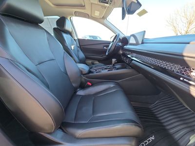 2023 Honda Accord Hybrid - Photo 15