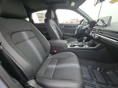 2026 Honda Civic Hatchback Hybrid — photo 15 view