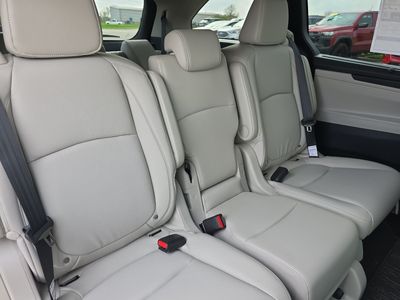 2026 Honda Odyssey - Photo 14