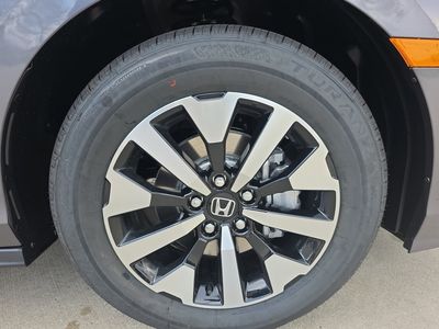 2026 Honda Odyssey - Photo 16