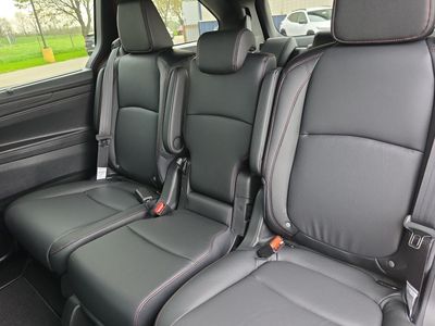2026 Honda Odyssey - Photo 18