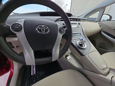 2010 Toyota Prius - Photo 12