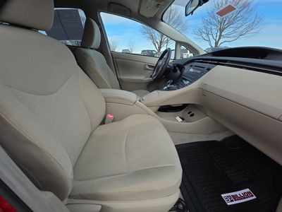 2010 Toyota Prius - Photo 15