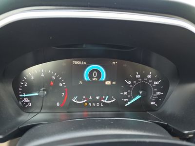 2021 Ford Escape — photo 10 view