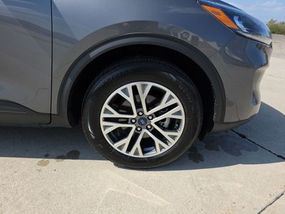 2021 Ford Escape — photo 16 view