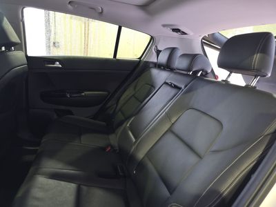 2020 Kia Sportage - Photo 18