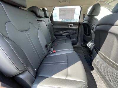 2026 Kia Sorento — photo 12 view