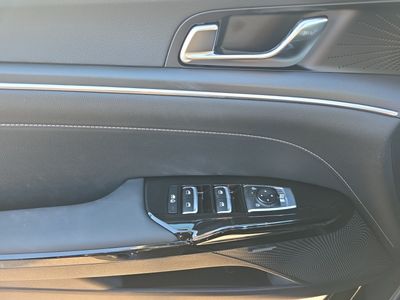 2026 Kia K5 - Photo 12