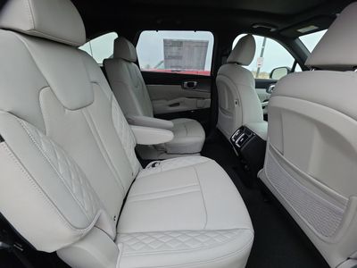2026 Kia Sorento Hybrid — photo 14 view