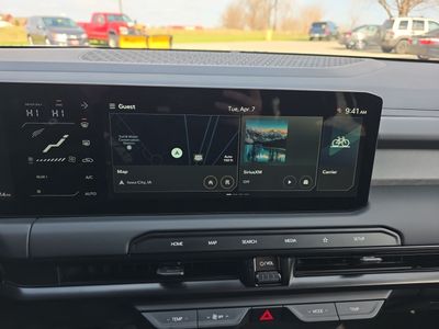 2027 Kia Telluride Hybrid - Photo 11