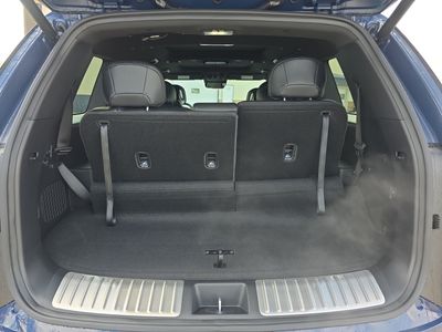 2027 Kia Telluride Hybrid - Photo 17