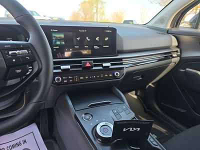 2026 Kia Sportage Hybrid - Photo 13