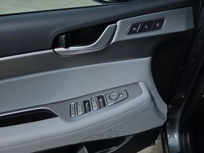 2025 Hyundai Palisade - Photo 20